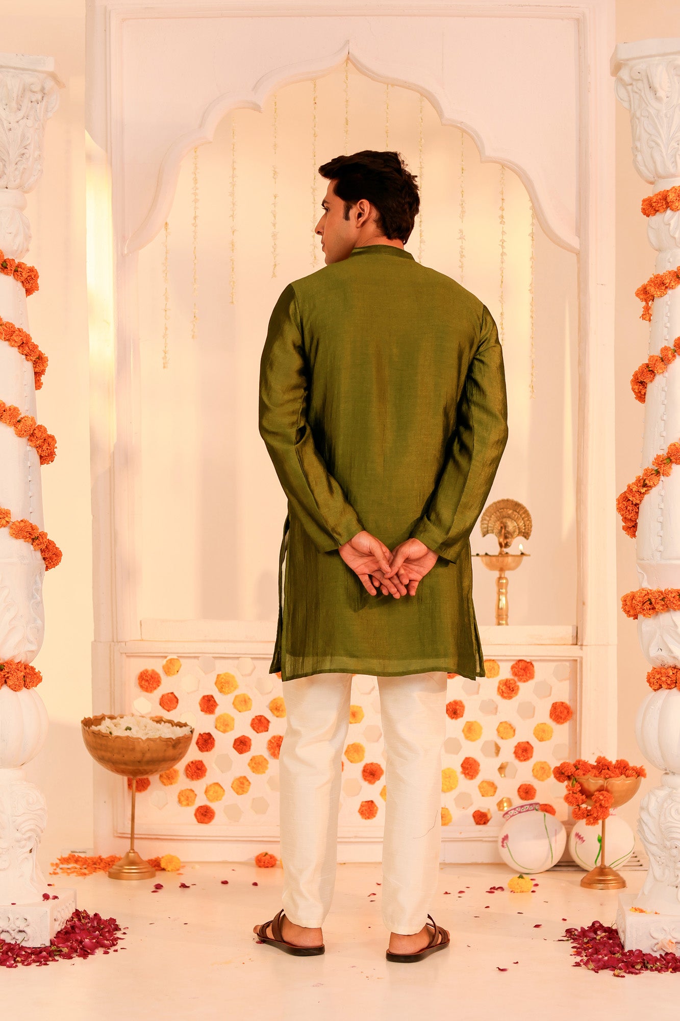 Dark Green Utsav Mens Kurta Pajama