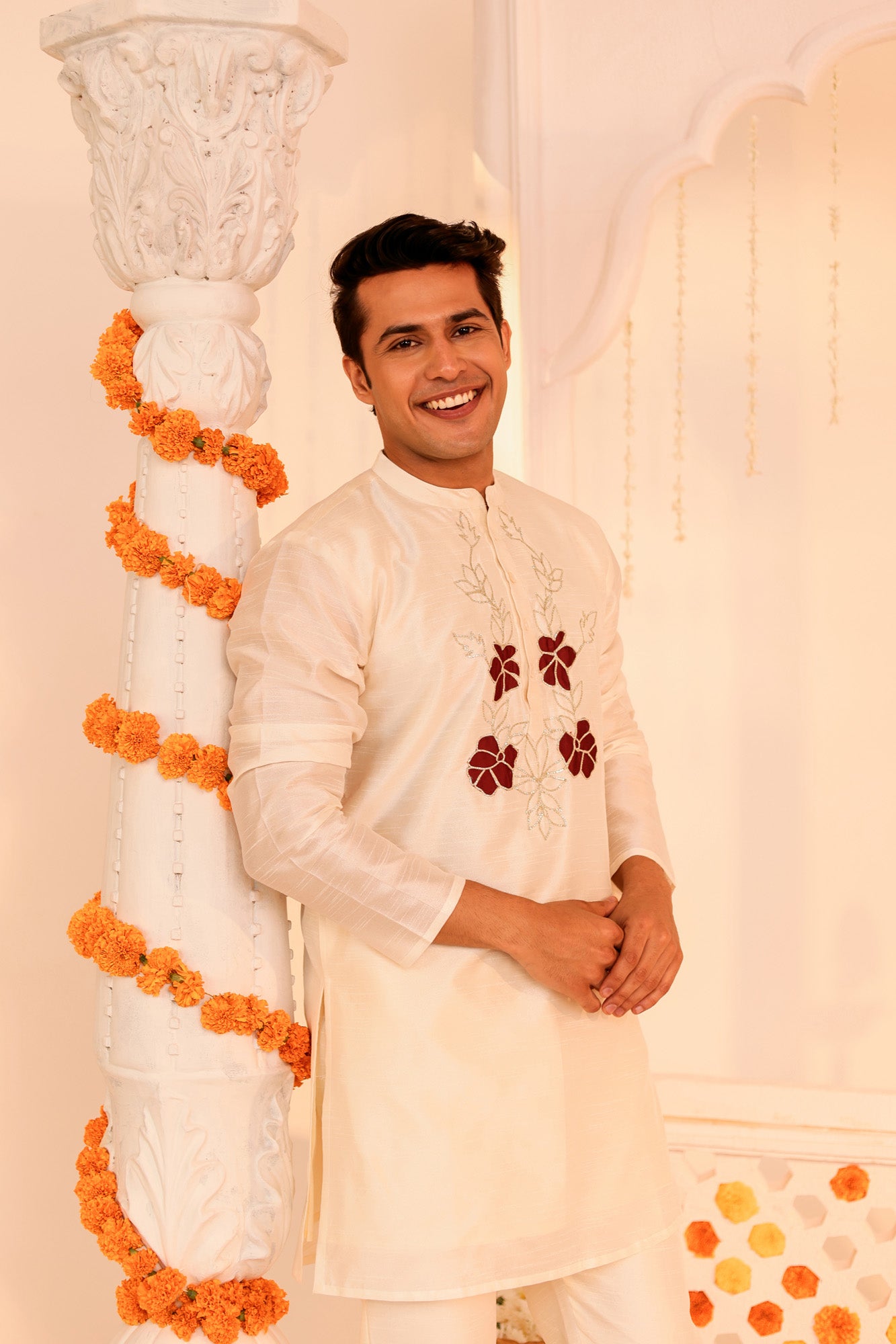 White Embroidered Ustav Mens Kurta Pajama