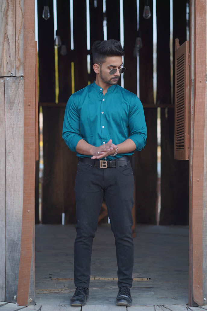 Men Solid Turquoise Blue with Mandarin Collar